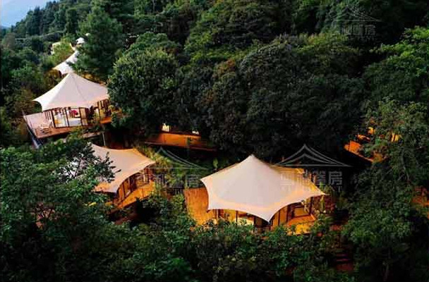 無(wú)量山櫻花谷度假村